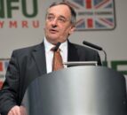 British farmers warn of ‘dangerous’ disappearance of EU labour