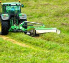 'Don't let high fuel costs put you off extra silage cuts'