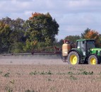 Red Tractor needs urgent review of pesticide stance - report