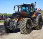 Valtra S Series boasts 5% power lift and 400L oil flow